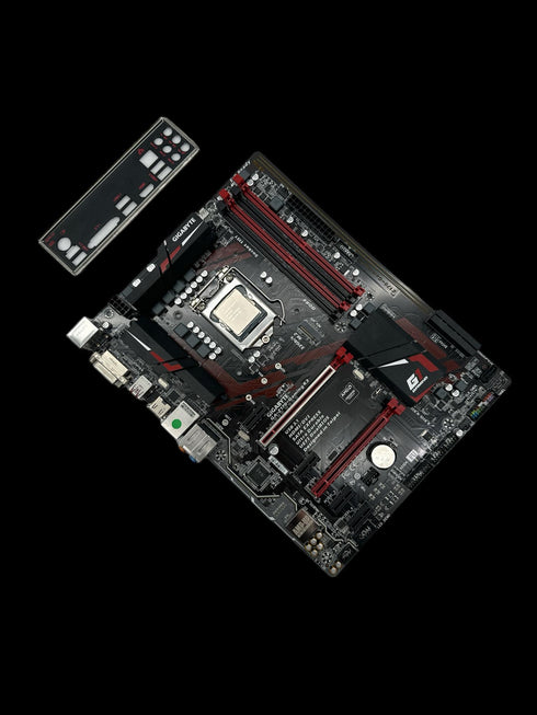 Gigabyte Z170 Gaming K3 med Processor intel core i5 6400