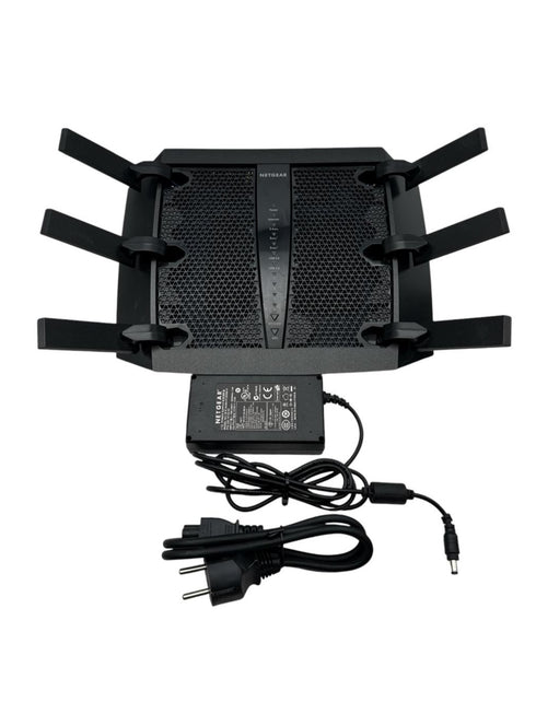 NETGEAR Nighthawk X6 AC3200 Tri-Band WiFi Router Model: R8000 (beg)