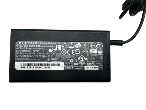 Original Acer Modell: A11-065N1A/ 19,V 3,42A/65W/AC Adapter laddare (beg) med nätsladd (beg)