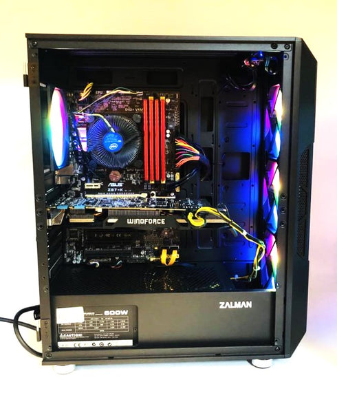 Stationär Gaming Dator (38)