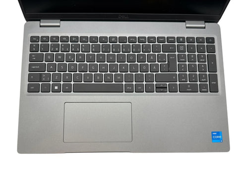 Dell Latitude 5520 | Intel Core i5-1145G7 | 16 GB RAM | 256 GB SSD | 15,6" FHD | Windows 11 Pro