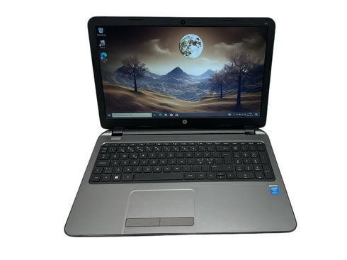 (Beg) HP 250 G3 – 15,6– Core i3 4005U-8 GB RAM – 120 GB SSD /Batteriet är nytt
