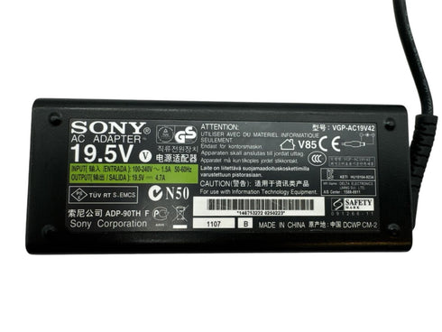 Original Sony Vaio VGN AC19V42 /90W, 4.7A /19.5V/AC Adapter laddare (beg)