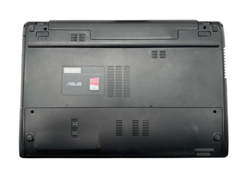 ASUS X55C Intel Core i3- 240 GB SSD-8 GB RAM -Windows 10 -15,6" skärm (beg)