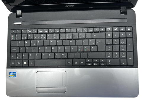 Acer Aspire E1-571 - i3 | 4GB | 128GB SSD /Skärmstorlek 15.6 /WIN 10 (beg)