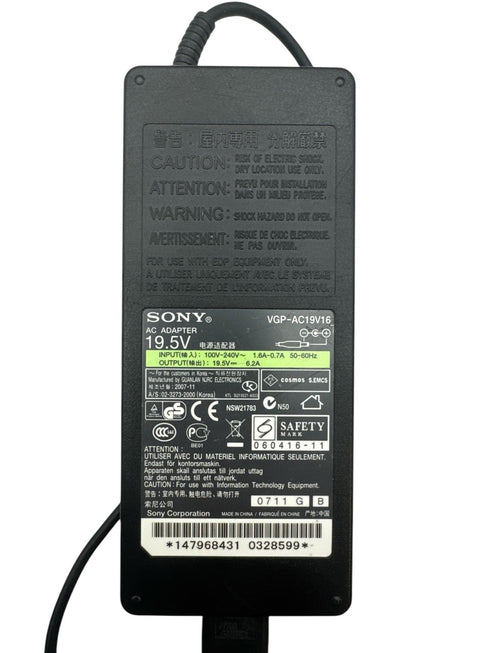 Original Sony Vaio AC-Adapter VGP-AC19V16 /6.2A /19.5V (beg)
