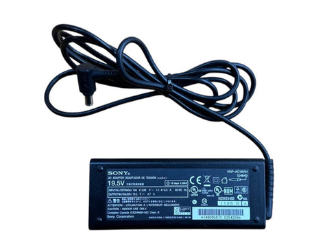Original Sony Vaio VGP-AC19V31/ 4.7A /19.5V/AC Adapter laddare (beg)