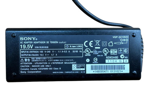 Original Sony Vaio VGP-AC19V31 /19.5V 4.7A /AC Adapter laddare (beg)