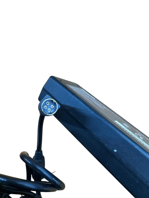 Original Netgear / Huntkey 12V 7A 84W 4PIN AC Adapter Laddare HKA09012070-7u (Beg)