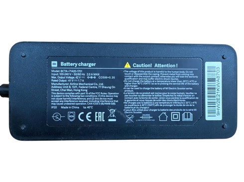 Laddare för Elscooter Model: BCTA+71420-1701 (beg)