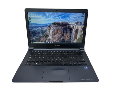 Samsung 905s 128GB SSD / 13,3" LED /WIN 10 (beg)