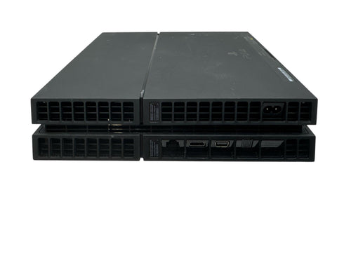 PlayStation 4 500GB med tillbehör (beg4)