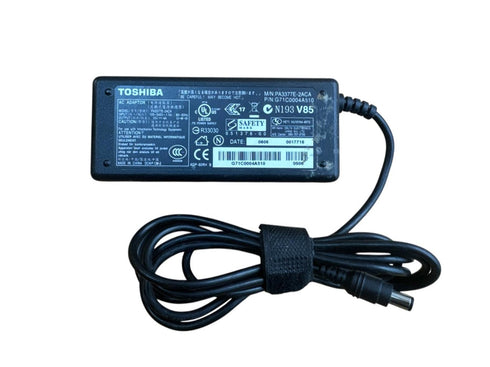 Laddare/AC-adapter strömadapter Toshiba PA3377E-2ACA15v /4A (beg)