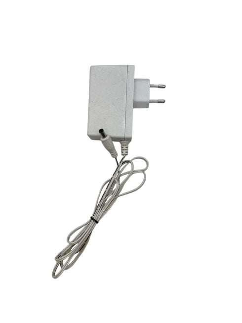 I.T.E Laddare/AC-adapter/12V 2.33A