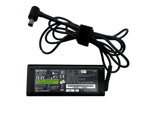 Original Sony Laddare AC Adapter VGP-AC19V36 -19,5V 4,7A med nätsladd (beg)