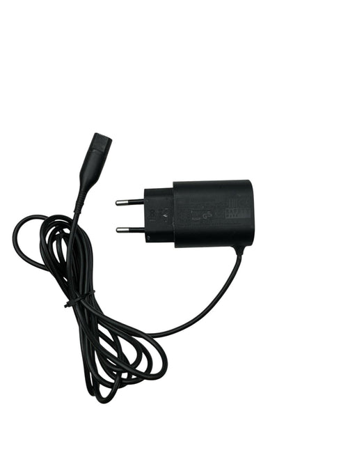 Braun AC/DC adapter. Modell 491-5691/5.9V 600mA, 6W (beg)