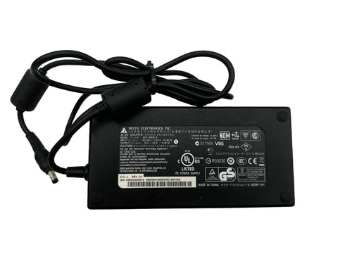 Begagnad Delta electronics inc 180W 19,V 9,5A 5,5 x 1,7mm