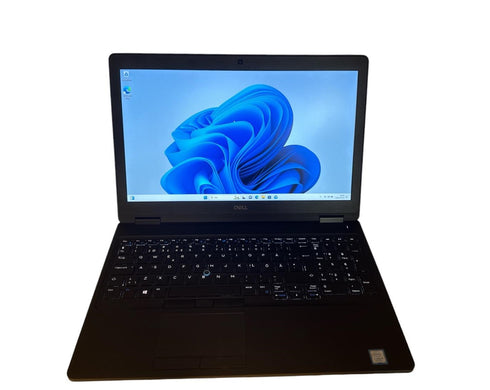 Dell Latitude 5590 Business Laptop/Bärbar | 15.6in HD | Intel Core 8th Gen i5-8250U Quad Core | 8GB DDR4 | 256GB SSD | Win 11 Pro (beg)